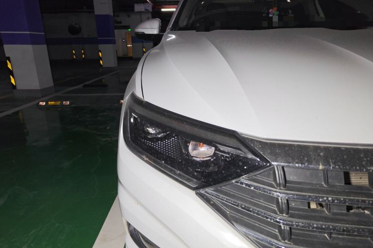 Used Volkswagen Sagitar 2020 280TSI DSG Comfort Version China VI Standard Right Front Headlight