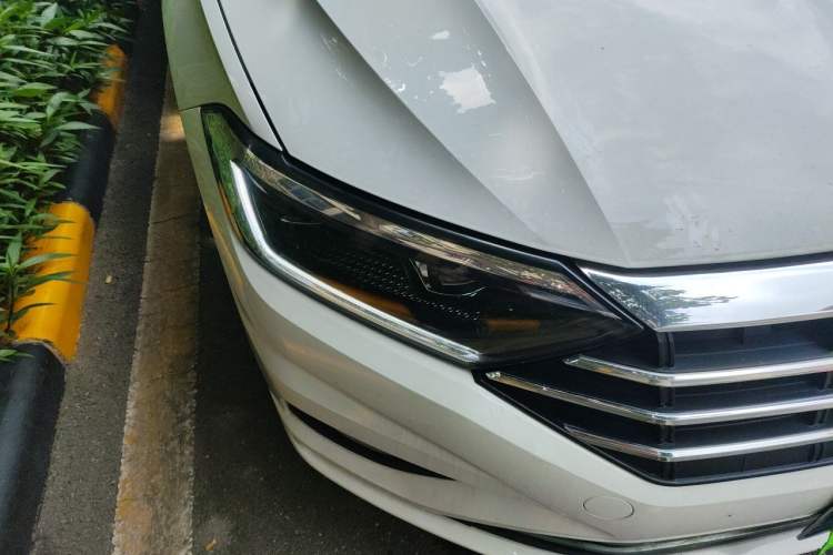 Used Volkswagen Sagitar 2020 280TSI DSG Comfort Version China VI Standard Right Front Headlight