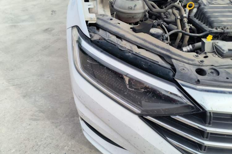 Used Volkswagen Sagitar 2020 280TSI DSG Comfort Version China VI Standard Right Front Headlight