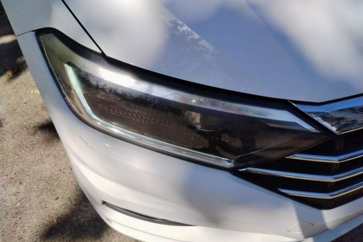 Used Volkswagen Sagitar 2020 200TSI DSG Comfort Version China VI Standard Right Front Headlight