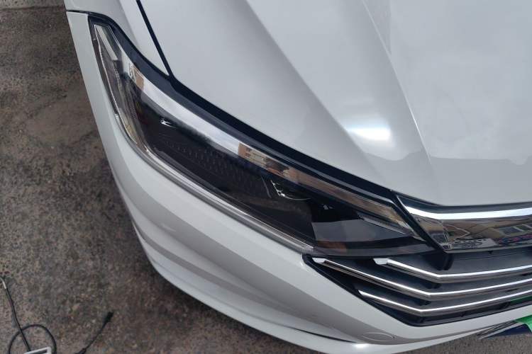 Used Volkswagen Sagitar 2020 280TSI DSG Comfort Version China VI Standard Right Front Headlight
