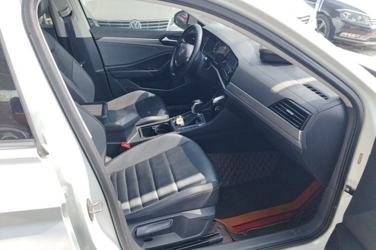 Used Volkswagen Sagitar 2020 200TSI DSG Comfort Version China VI Standard Right Front Seat