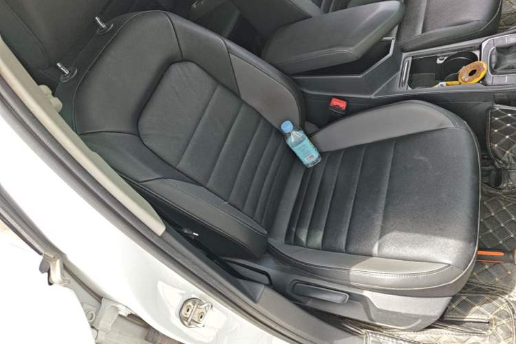 Used Volkswagen Sagitar 2020 280TSI DSG Comfort Version China VI Standard Right Front Seat