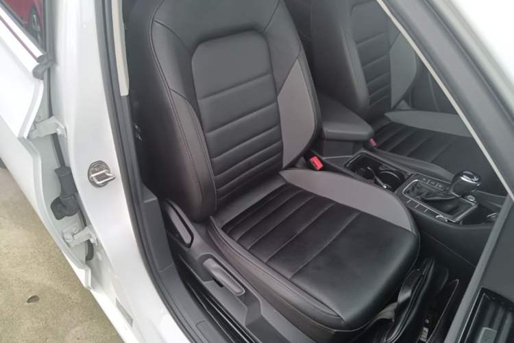 Used Volkswagen Sagitar 2020 280TSI DSG Comfort Version China VI Standard Right Front Seat