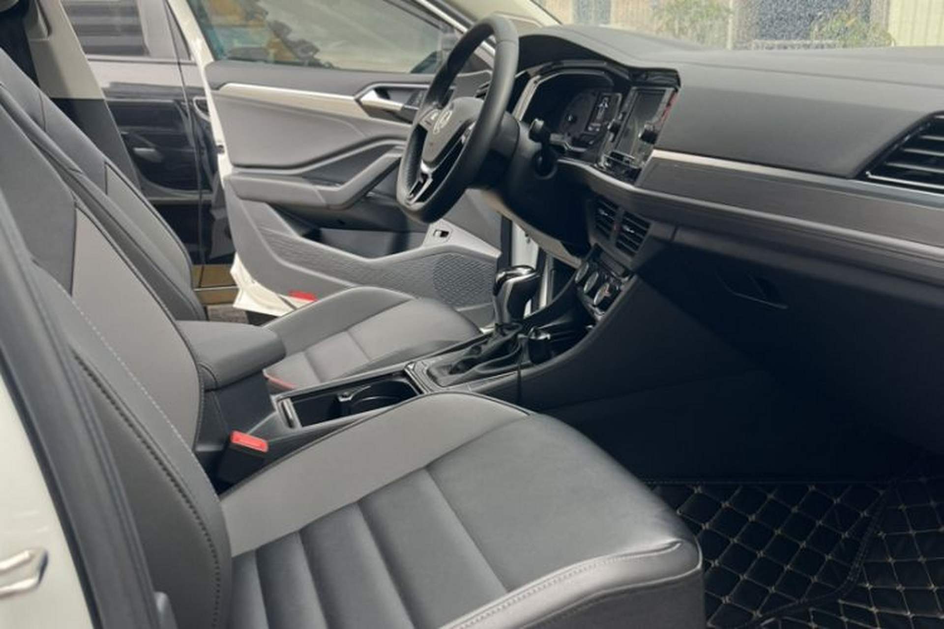 Used Volkswagen Sagitar 2020 200TSI DSG Comfort Version China VI Standard Right Front Seat