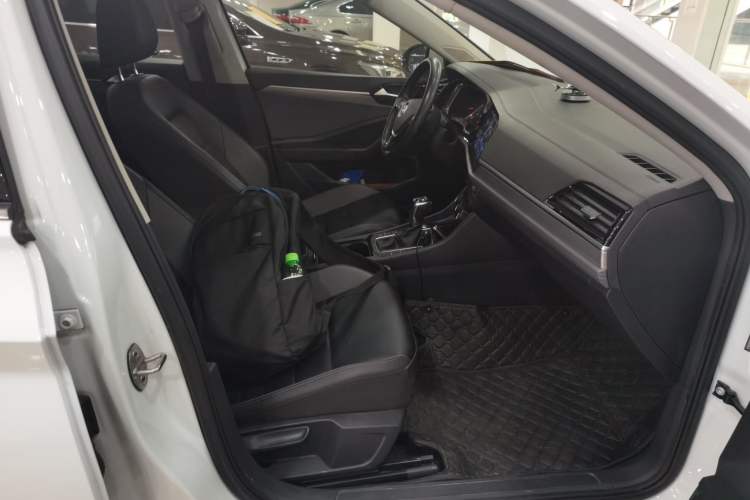 Used Volkswagen Sagitar 2020 200TSI DSG Comfort Version China VI Standard Right Front Seat