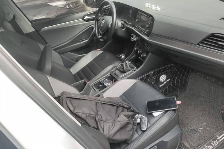 Used Volkswagen Sagitar 2020 200TSI Manual Comfort Version China VI Standard Right Front Seat
