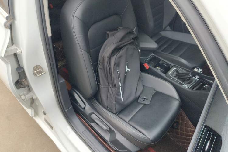 Used Volkswagen Sagitar 2020 280TSI DSG Comfort Version China VI Standard Right Front Seat