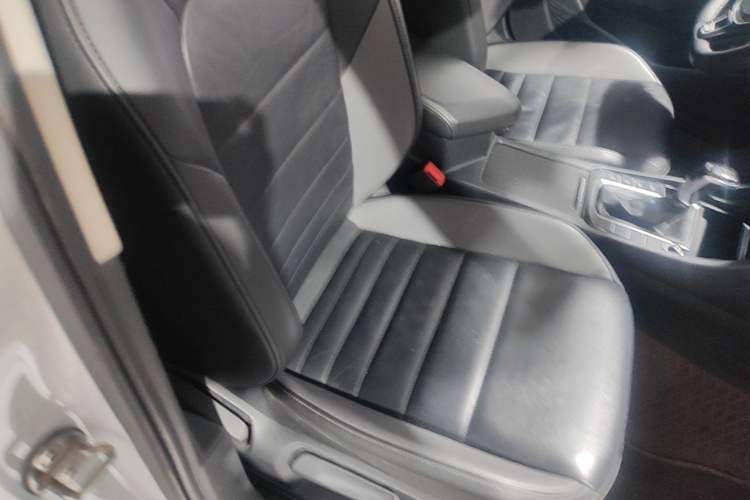 Used Volkswagen Sagitar 2020 280TSI DSG Comfort Version China VI Standard Right Front Seat