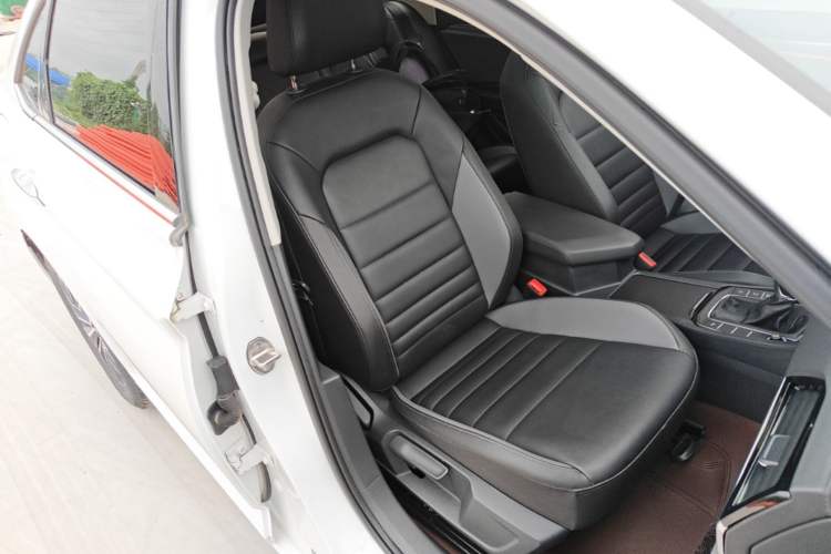 Used Volkswagen Sagitar 2020 280TSI DSG Comfort Version China VI Standard Right Front Seat