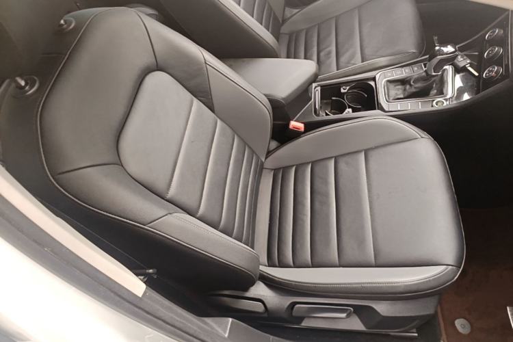 Used Volkswagen Sagitar 2020 280TSI DSG Comfort Version China VI Standard Right Front Seat