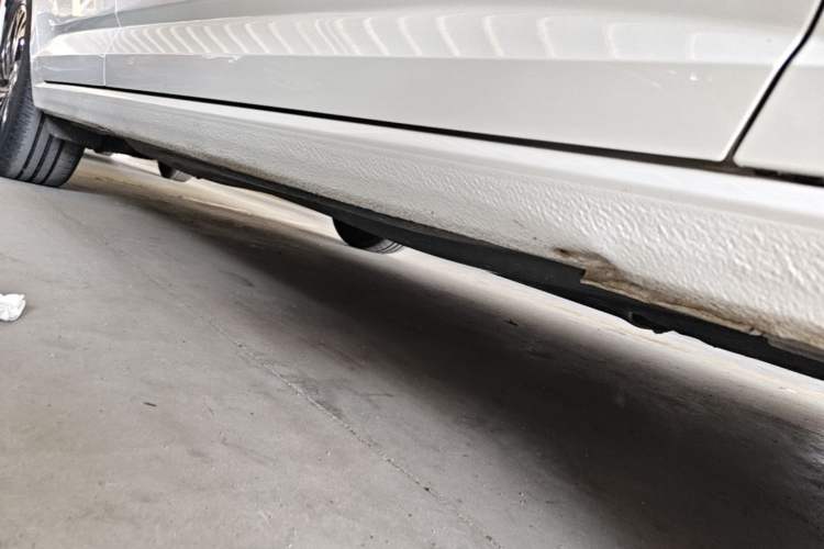Used Volkswagen Sagitar 2020 280TSI DSG Luxury Version China VI Standard Right Side Sill