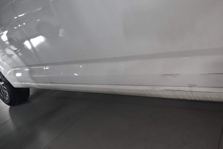 Used Volkswagen Sagitar 2020 200TSI DSG Comfort Version China VI Standard Right Side Sill