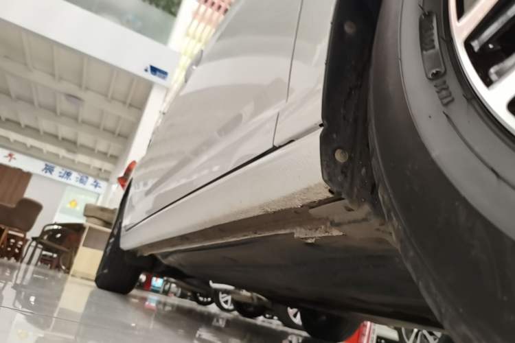 Used Volkswagen Sagitar 2020 200TSI DSG Comfort Version China VI Standard Right Side Sill