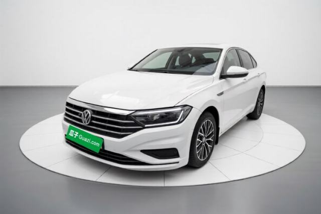 Ojetý Volkswagen Sagitar 2020 200TSI DSG Comfort Version China VI Standard