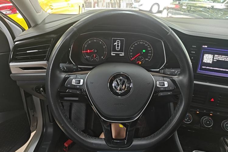 Used Volkswagen Sagitar 2020 280TSI DSG Comfort Version China VI Standard Steering Wheel