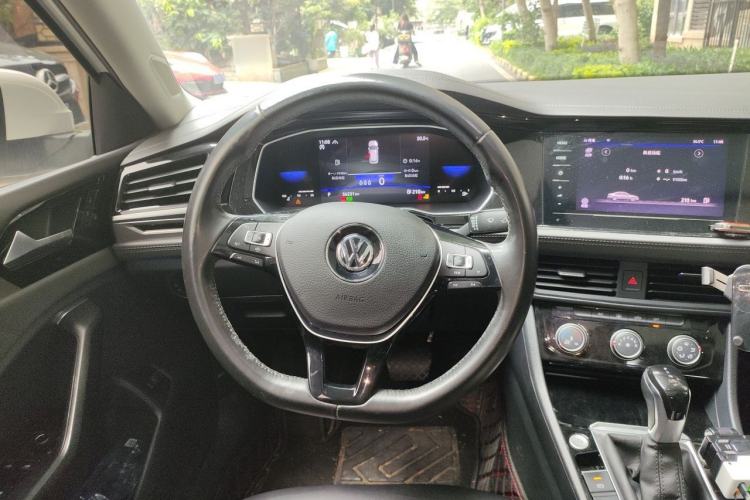 Used Volkswagen Sagitar 2020 280TSI DSG Comfort Version China VI Standard Steering Wheel