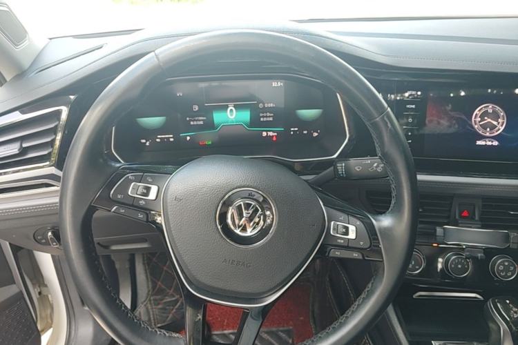 Used Volkswagen Sagitar 2020 280TSI DSG Comfort Version China VI Standard Steering Wheel