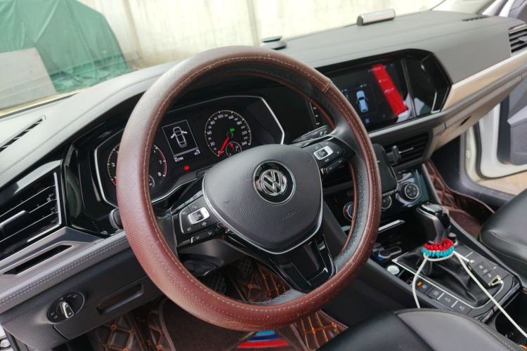 Used Volkswagen Sagitar 2020 280TSI DSG Comfort Version China VI Standard Steering Wheel