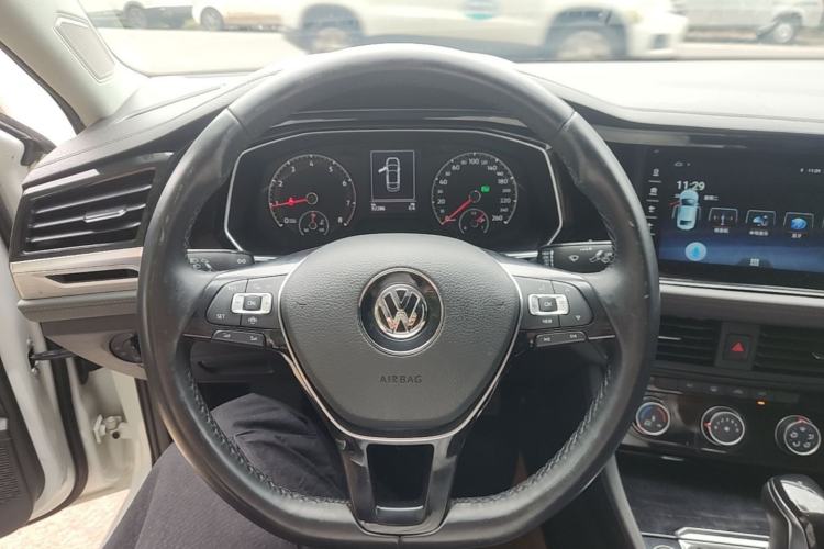 Used Volkswagen Sagitar 2020 280TSI DSG Comfort Version China VI Standard Steering Wheel