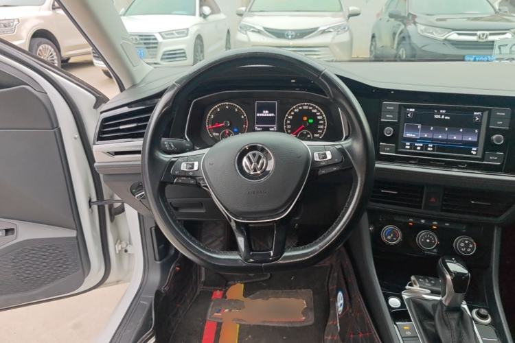 Used Volkswagen Sagitar 2020 280TSI DSG Comfort Version China VI Standard Steering Wheel