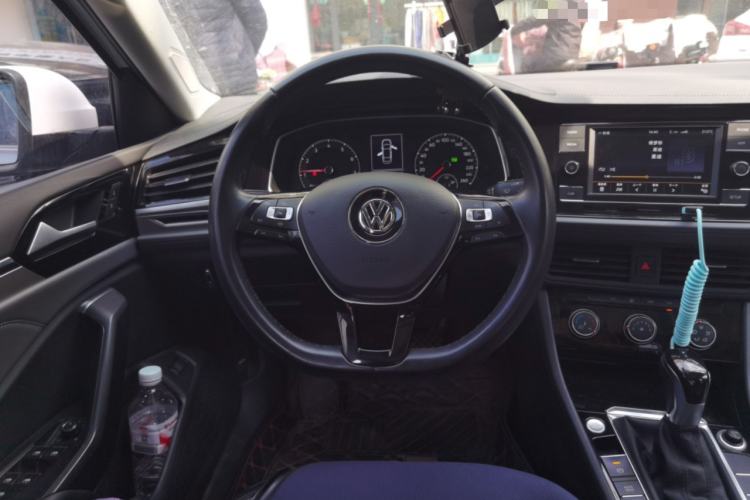 Used Volkswagen Sagitar 2020 200TSI DSG Comfort Version China VI Standard Steering Wheel