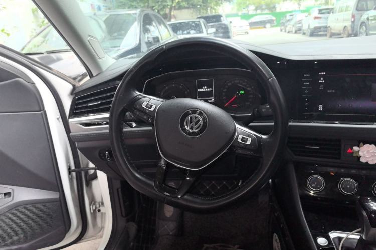 Used Volkswagen Sagitar 2020 280TSI DSG Comfort Version China VI Standard Steering Wheel