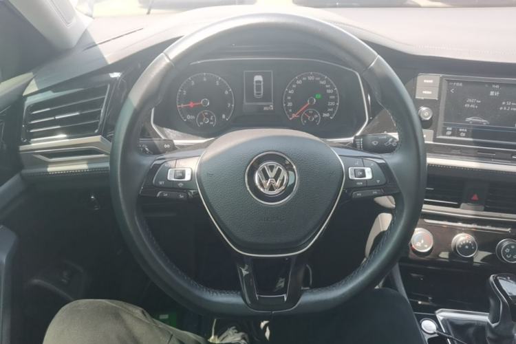 Used Volkswagen Sagitar 2020 280TSI DSG Comfort Version China VI Standard Steering Wheel