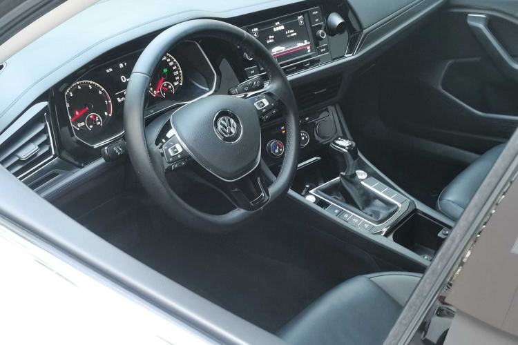 Used Volkswagen Sagitar 2020 280TSI DSG Comfort Version China VI Standard Steering Wheel