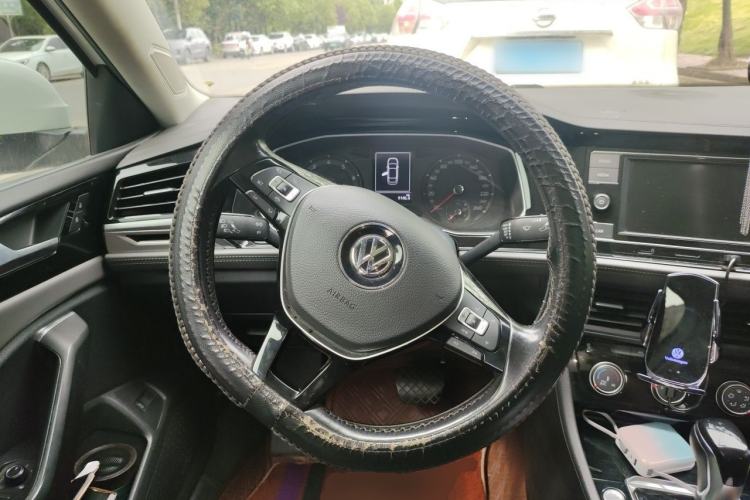 Used Volkswagen Sagitar 2020 280TSI DSG Comfort Version China V Standard Steering Wheel