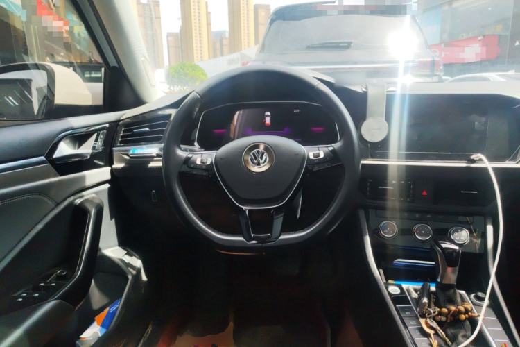 Used Volkswagen Sagitar 2020 280TSI DSG Comfort Version China VI Standard Steering Wheel