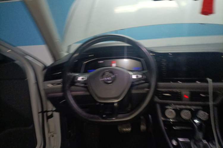 Used Volkswagen Sagitar 2020 280TSI DSG Comfort Version China VI Standard Steering Wheel