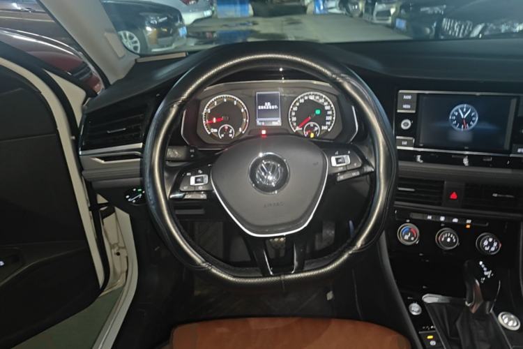 Used Volkswagen Sagitar 2020 280TSI DSG Comfort Version China VI Standard Steering Wheel