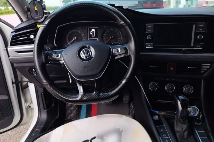 Used Volkswagen Sagitar 2020 280TSI DSG Comfort Version China VI Standard Steering Wheel