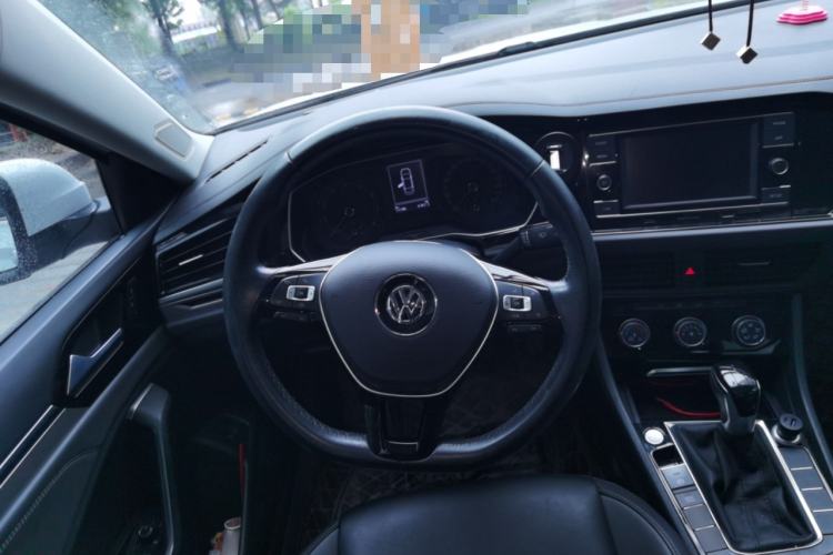 Used Volkswagen Sagitar 2020 280TSI DSG Comfort Version China VI Standard Steering Wheel