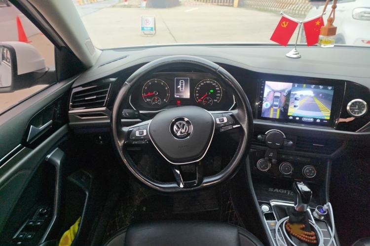 Used Volkswagen Sagitar 2020 280TSI DSG Comfort Version China VI Standard Steering Wheel