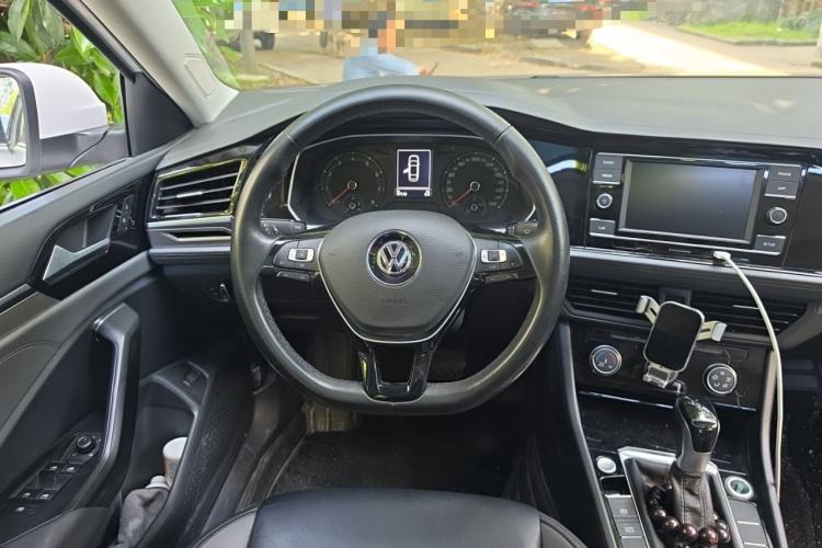 Used Volkswagen Sagitar 2020 280TSI DSG Comfort Version China VI Standard Steering Wheel