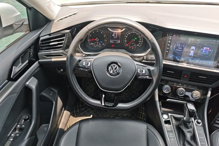 Used Volkswagen Sagitar 2020 200TSI DSG Comfort Version China VI Standard Steering Wheel