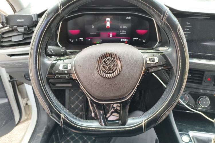 Used Volkswagen Sagitar 2020 280TSI DSG Comfort Version China VI Standard Steering Wheel