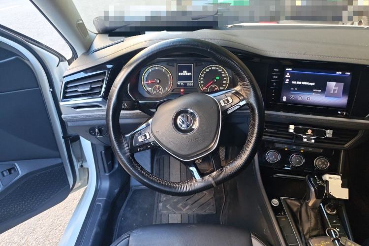 Used Volkswagen Sagitar 2020 280TSI DSG Comfort Version China VI Standard Steering Wheel