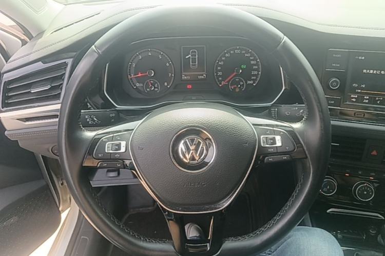 Used Volkswagen Sagitar 2020 280TSI DSG Comfort Version China VI Standard Steering Wheel