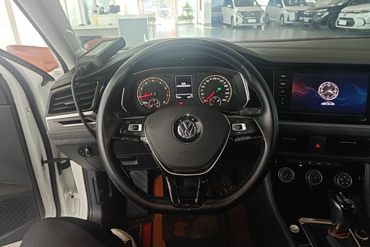 Used Volkswagen Sagitar 2020 280TSI DSG Comfort Version China VI Standard Steering Wheel