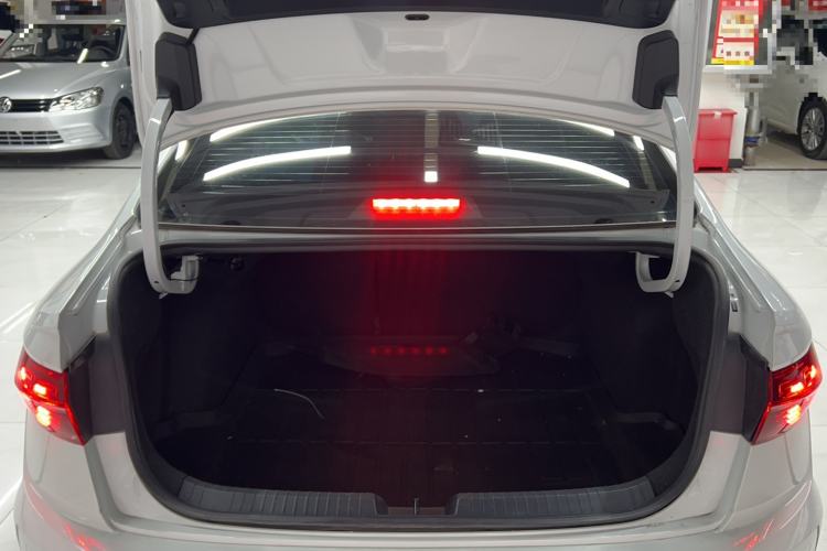 Used Volkswagen Sagitar 2020 280TSI DSG Comfort Version China VI Standard Trunk