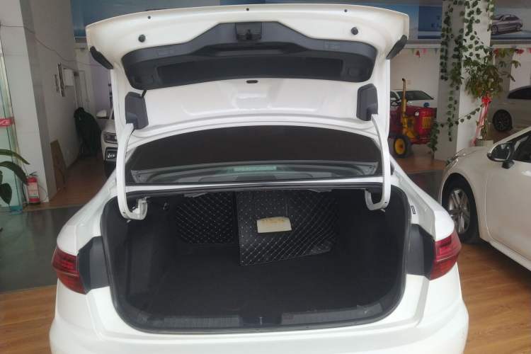 Used Volkswagen Sagitar 2020 280TSI DSG Comfort Version China VI Standard Trunk