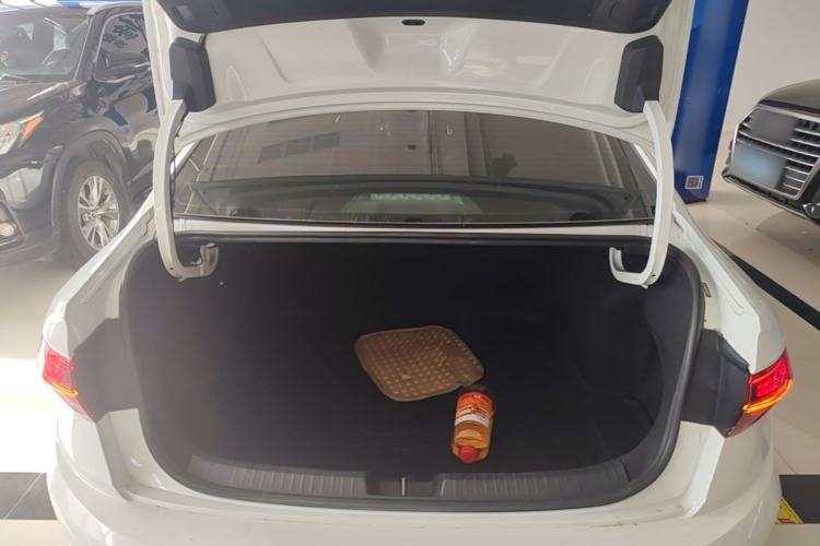 Used Volkswagen Sagitar 2020 200TSI DSG Comfort Version China VI Standard Trunk