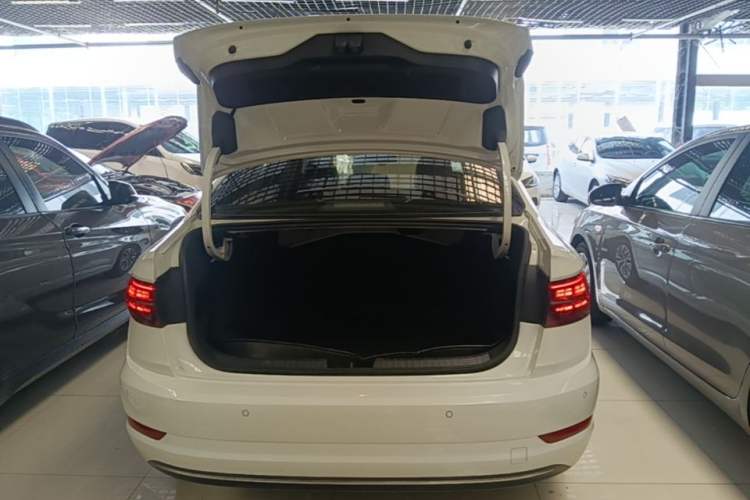 Used Volkswagen Sagitar 2020 280TSI DSG Comfort Version China VI Standard Trunk