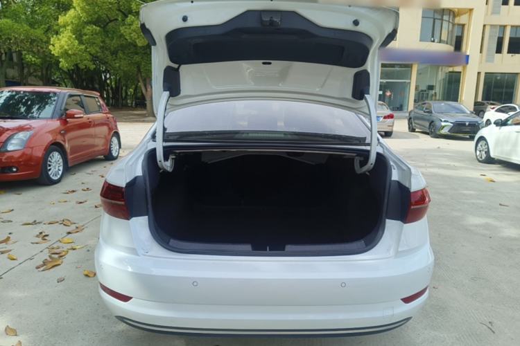 Used Volkswagen Sagitar 2020 280TSI DSG Comfort Version China VI Standard Trunk
