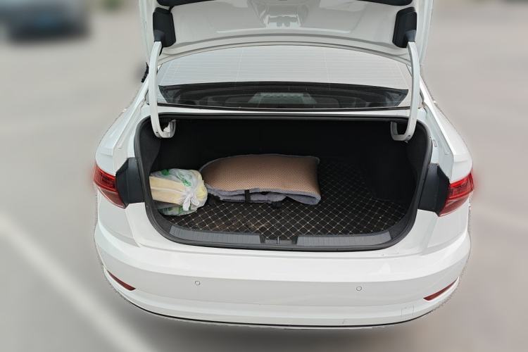 Used Volkswagen Sagitar 2020 280TSI DSG Comfort Version China VI Standard Trunk