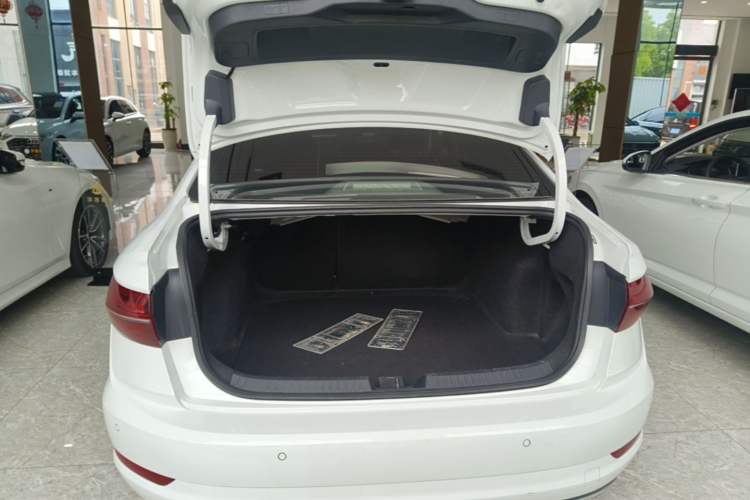 Used Volkswagen Sagitar 2020 280TSI DSG Comfort Version China VI Standard Trunk