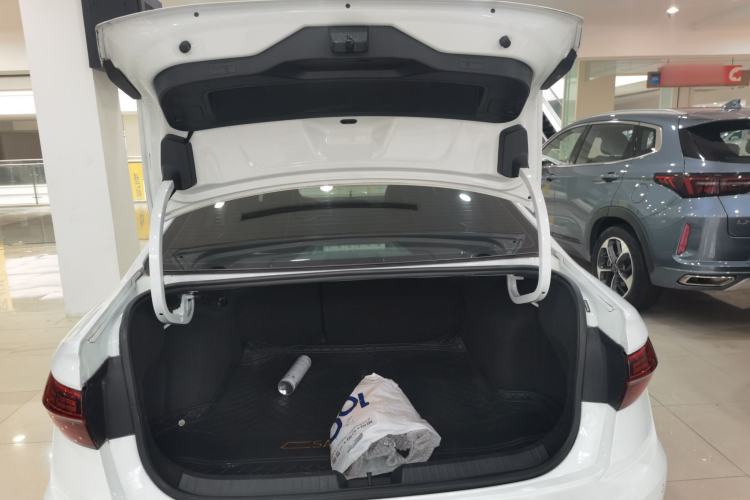 Used Volkswagen Sagitar 2020 200TSI DSG Comfort Version China VI Standard Trunk